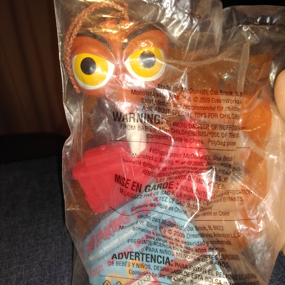 Dr. Cockroach Monsters vs Aliens #4 McDonald's Happy meal toy
